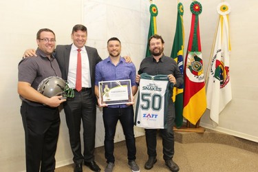 Homenagem ao atleta Ricardo Rauber