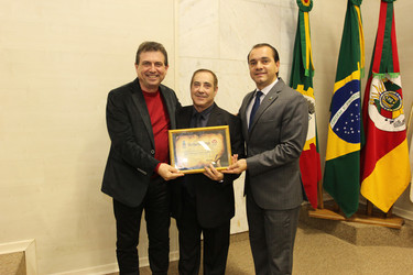 Homenagem aos 40 anos da Igreja Universal do Reino de Deus