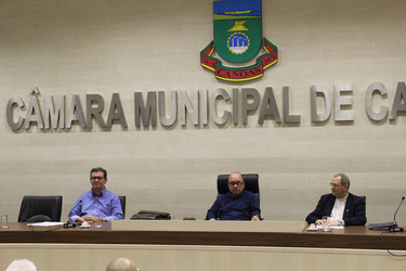 Homenagem a Dom Agenor Girardi